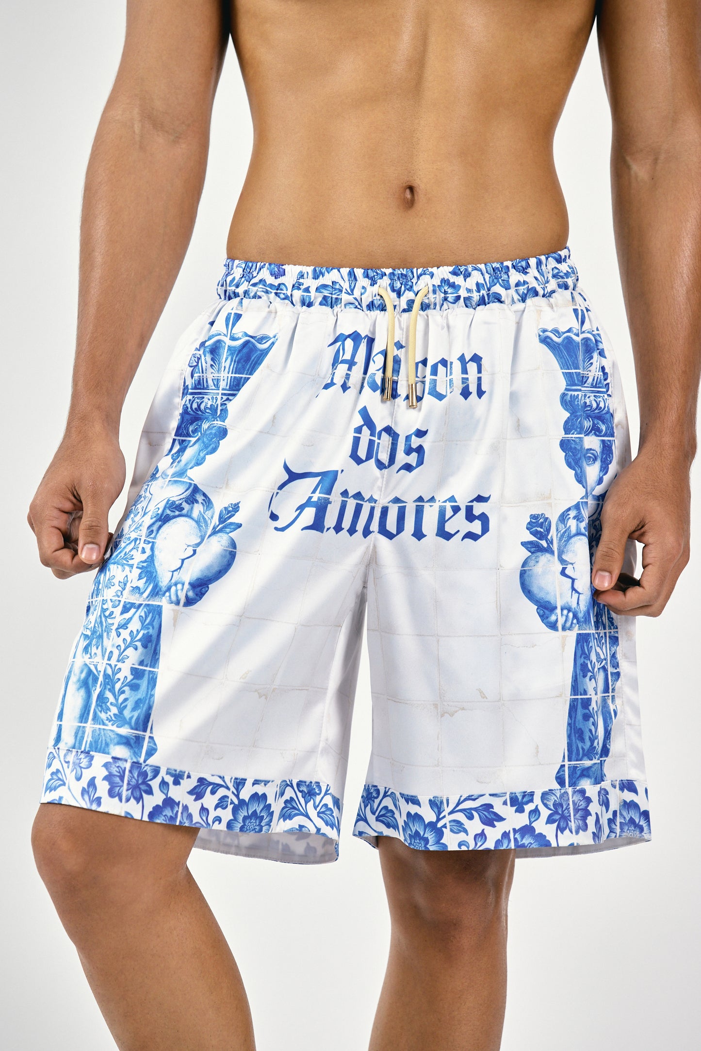 
                  
                    DOS AMORES - SHORT
                  
                