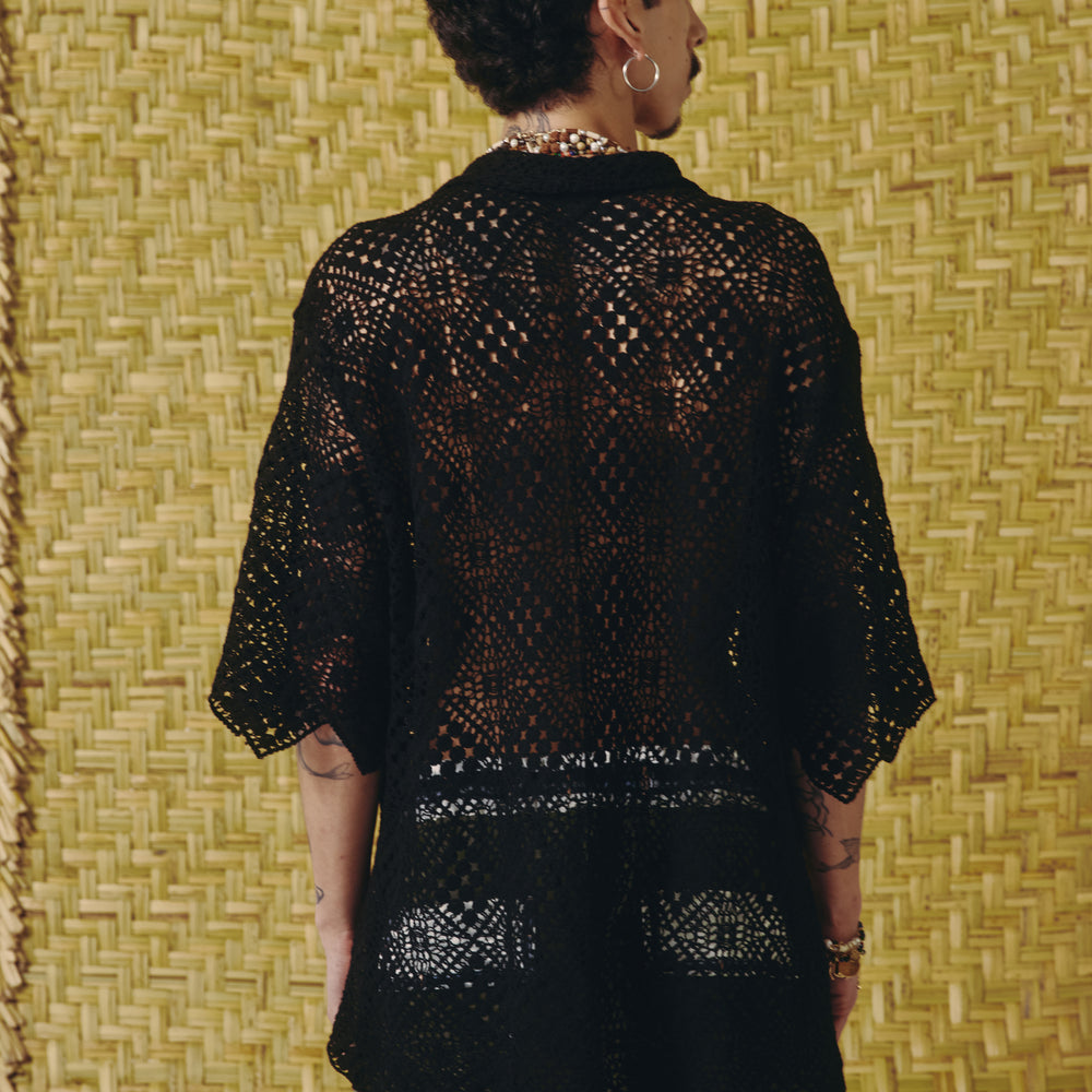 
                  
                    MIDNIGHT CROCHET - CAMISA
                  
                