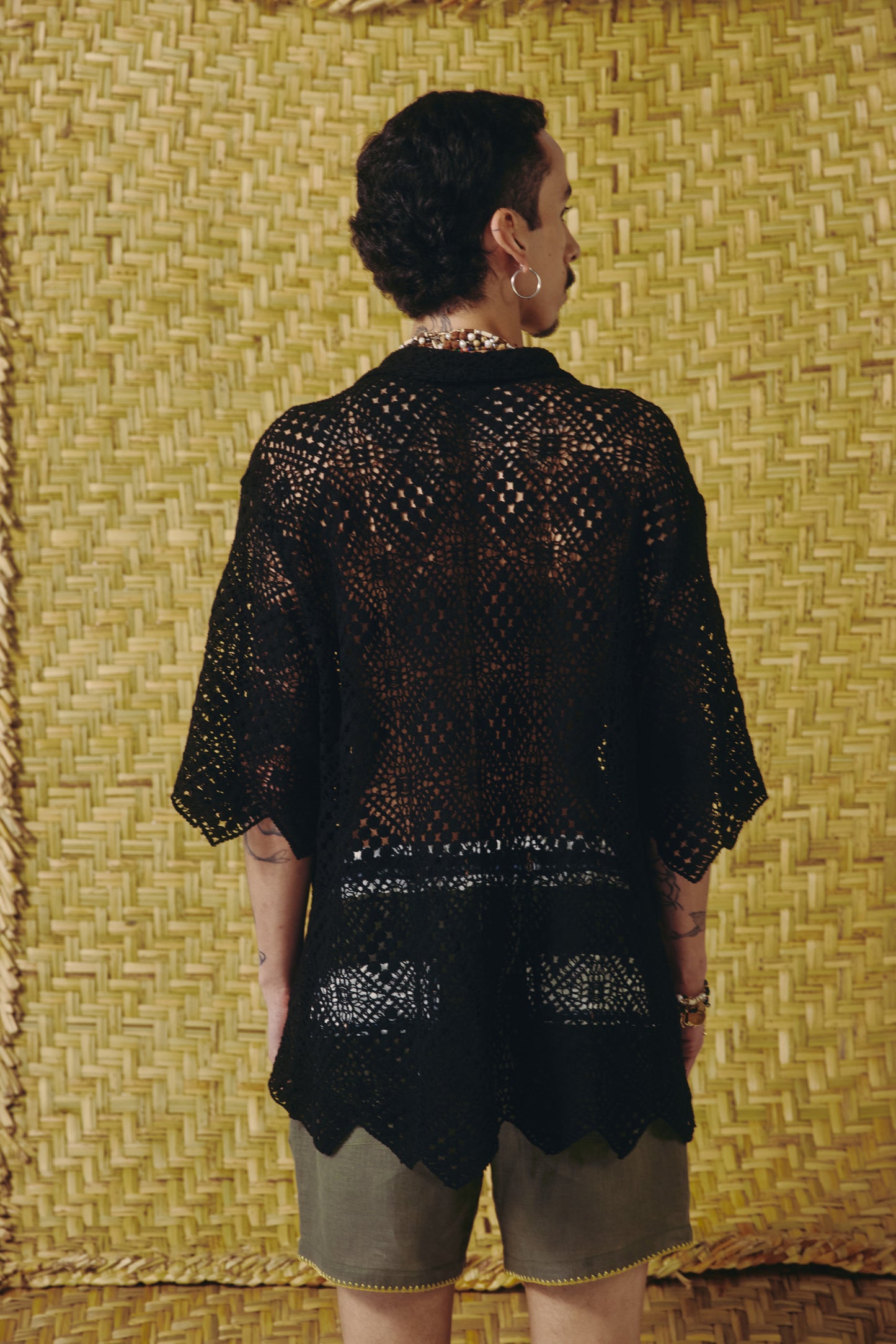 
                  
                    MIDNIGHT CROCHET - CAMISA
                  
                