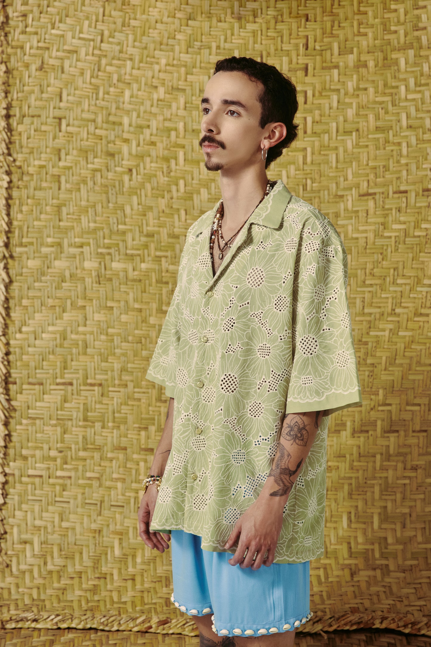 
                  
                    BOHEMIAN SUNFLOWER - CAMISA
                  
                