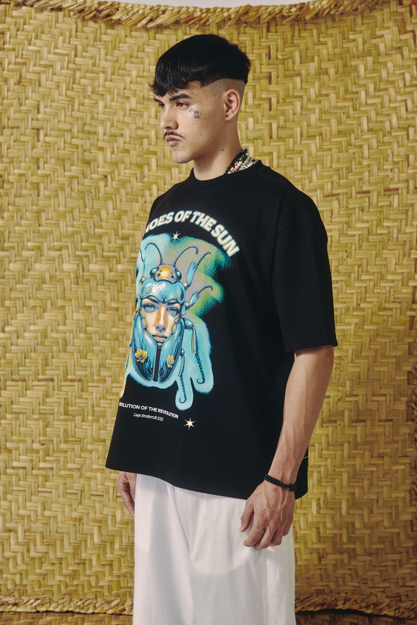 
                  
                    ECHOES OF THE SUN - CAMISETA
                  
                