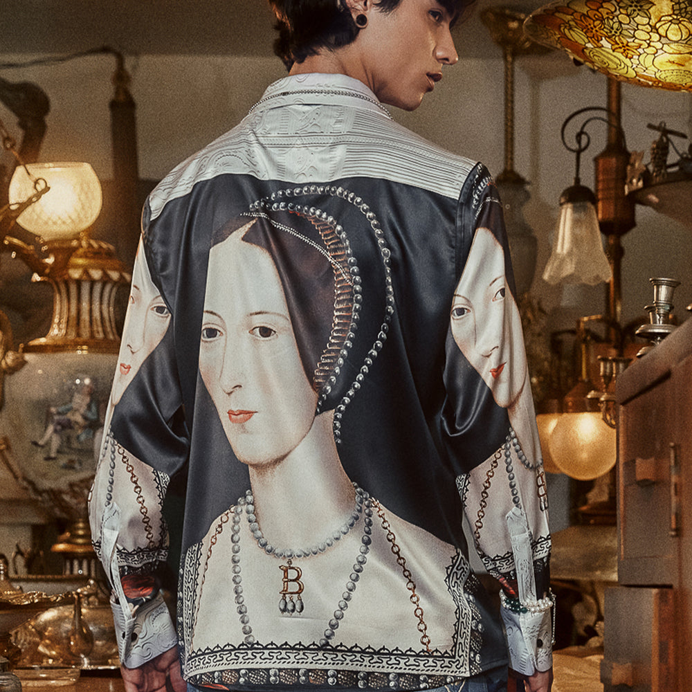 
                  
                    SHIRT - ANNE BOLEYN
                  
                